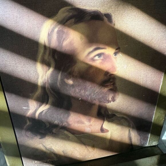 Vintage Jesus Plug In Wall Light - Picture 3 of 13